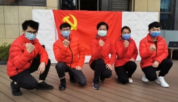 广西江滨医院六勇士今日武汉“前线”上入党