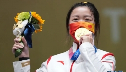 “奥运美甲”爆红网络 医生提醒：爱美需要把好尺度