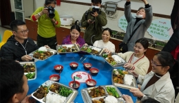 【广西卫健委官网】3万只羊的故事，有了暖心的结局：广西江滨医院全院医护吃上蒙古赠羊了！