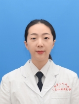 李昕融