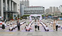 快乐“孕”动：江滨瑜伽课堂合力保护“她”