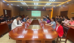 广西农科院重点实验室党支部与广西江滨医院职能第四党支部联合开展主题党日活动