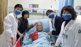 医心医意 | 呼吸康复科党支部开展“除夕送温暖 和谐医患迎新春”主题党日活动