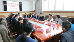 携手共进 医暖基层｜江滨专家团队赴田阳开展巡回医疗活动